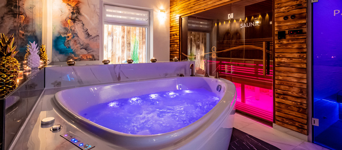 Private wellness rental for 2 hours for 2 persons + refreshment package STANDARD NEALKO