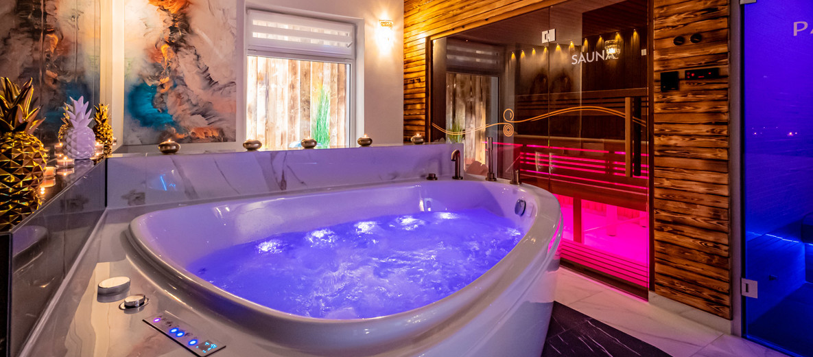 Private wellness rental for 3 hours for 2 persons + refreshment package PREMIUM